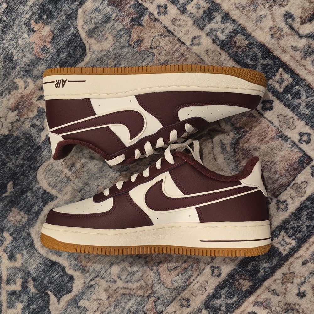 Nike Air Force 1 LV8 (GS) Sail/Night Maroon, 5.5/6 Youth, 7/7.5 Women's - Picture 6 of 16